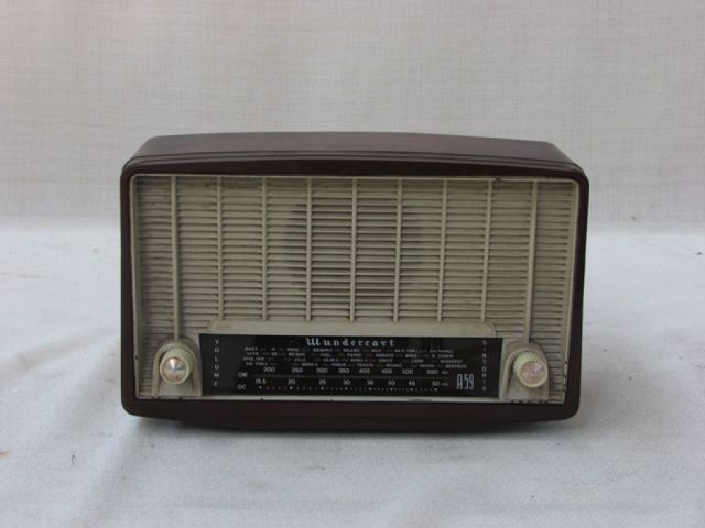 Radio a valvole A59